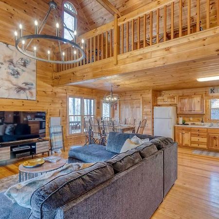 Mtn Cabin Sleeps 10 - 5 Mins To Fishing & Camping Ellijay Buitenkant foto