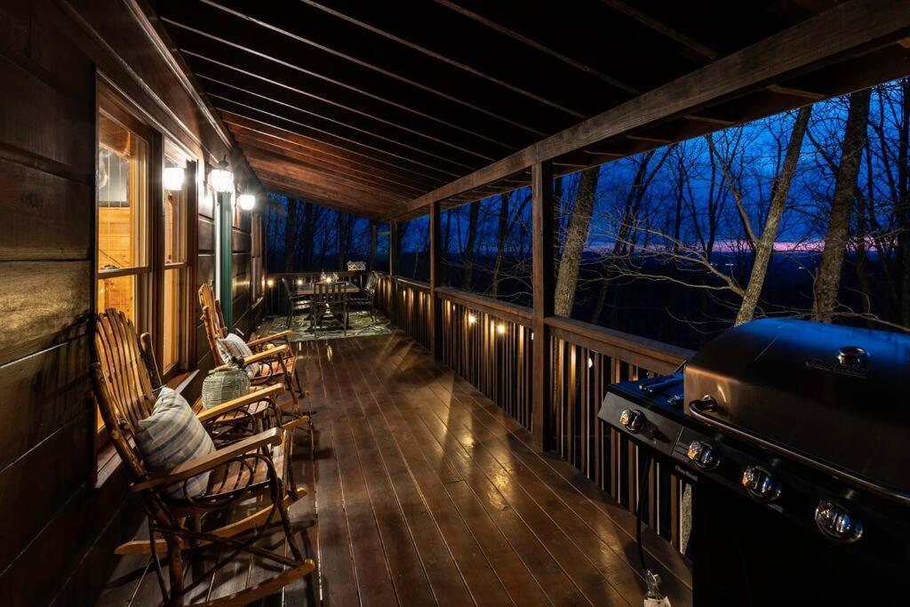 Mtn Cabin Sleeps 10 - 5 Mins To Fishing & Camping Ellijay Buitenkant foto