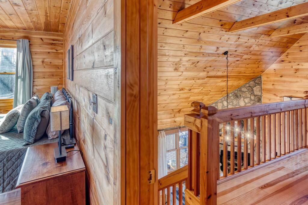 Mtn Cabin Sleeps 10 - 5 Mins To Fishing & Camping Ellijay Buitenkant foto