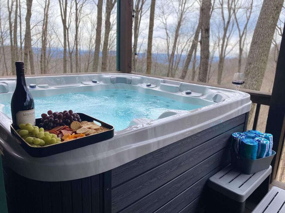 Mtn Cabin Sleeps 10 - 5 Mins To Fishing & Camping Ellijay Buitenkant foto