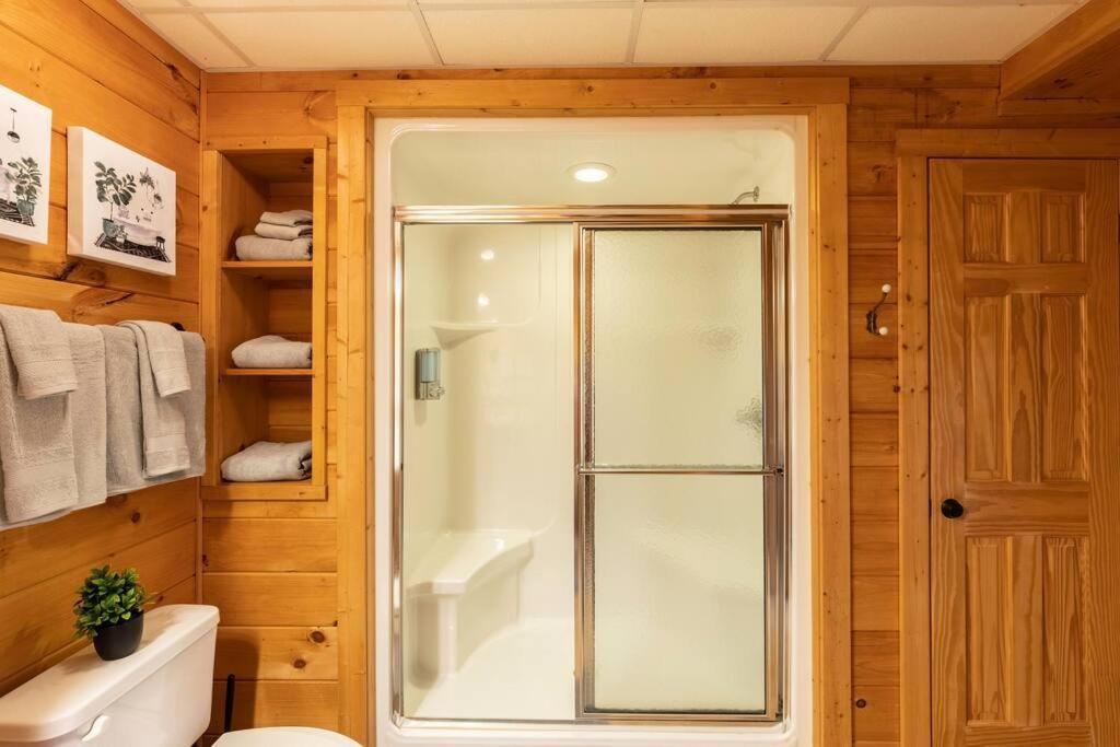 Mtn Cabin Sleeps 10 - 5 Mins To Fishing & Camping Ellijay Buitenkant foto