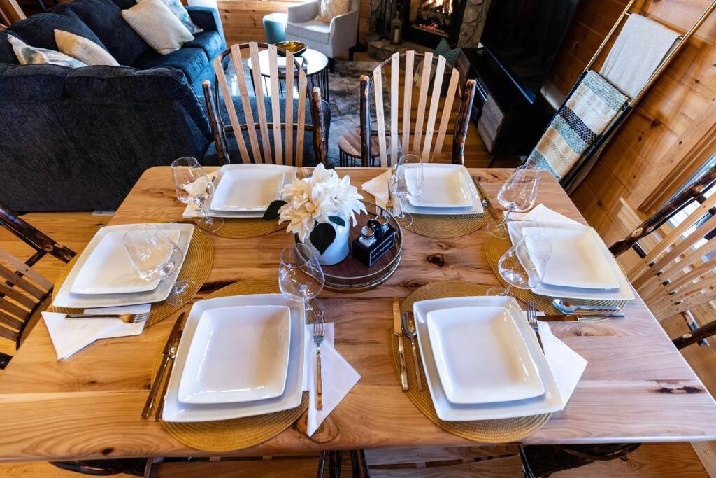 Mtn Cabin Sleeps 10 - 5 Mins To Fishing & Camping Ellijay Buitenkant foto