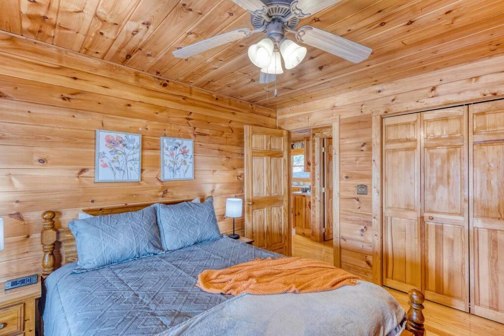 Mtn Cabin Sleeps 10 - 5 Mins To Fishing & Camping Ellijay Buitenkant foto